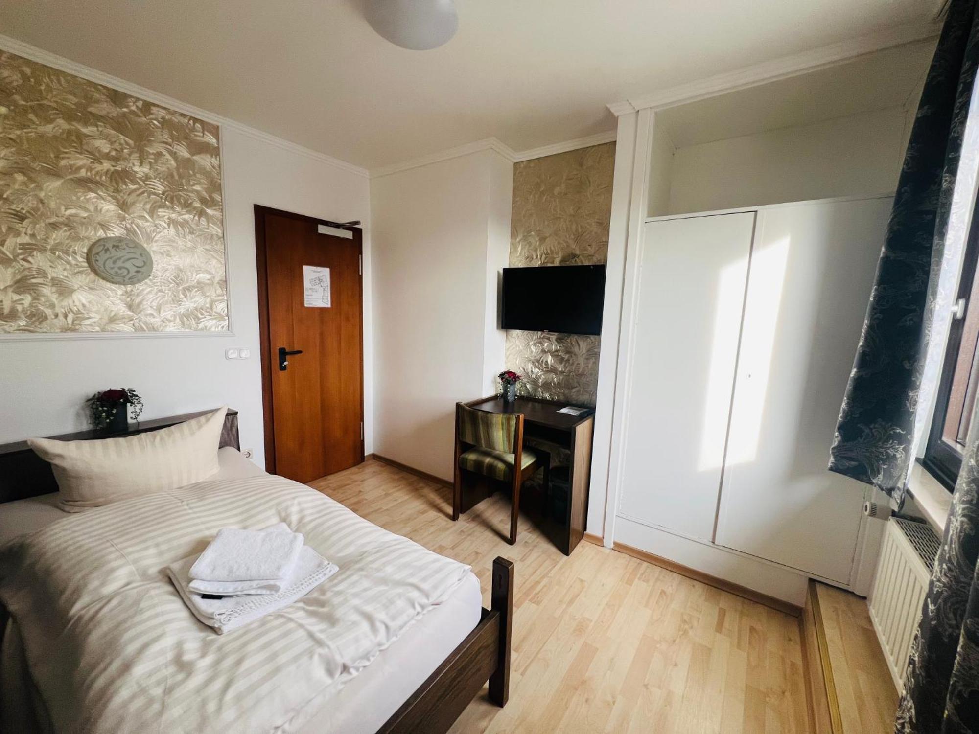 Hotel Ellermann 블로토 외부 사진